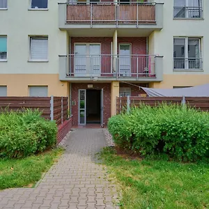 https://convenient-apartment-mosina-7-by-renters.hotelswroclaw.com